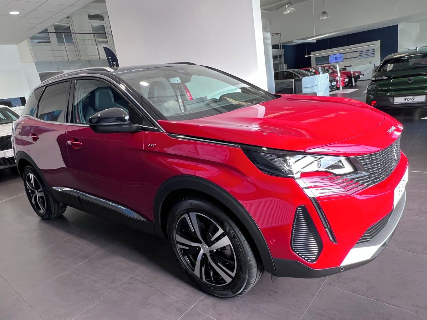 Peugeot 3008, GT 130 S&S EAT8 MASÁŽE - fotka 4