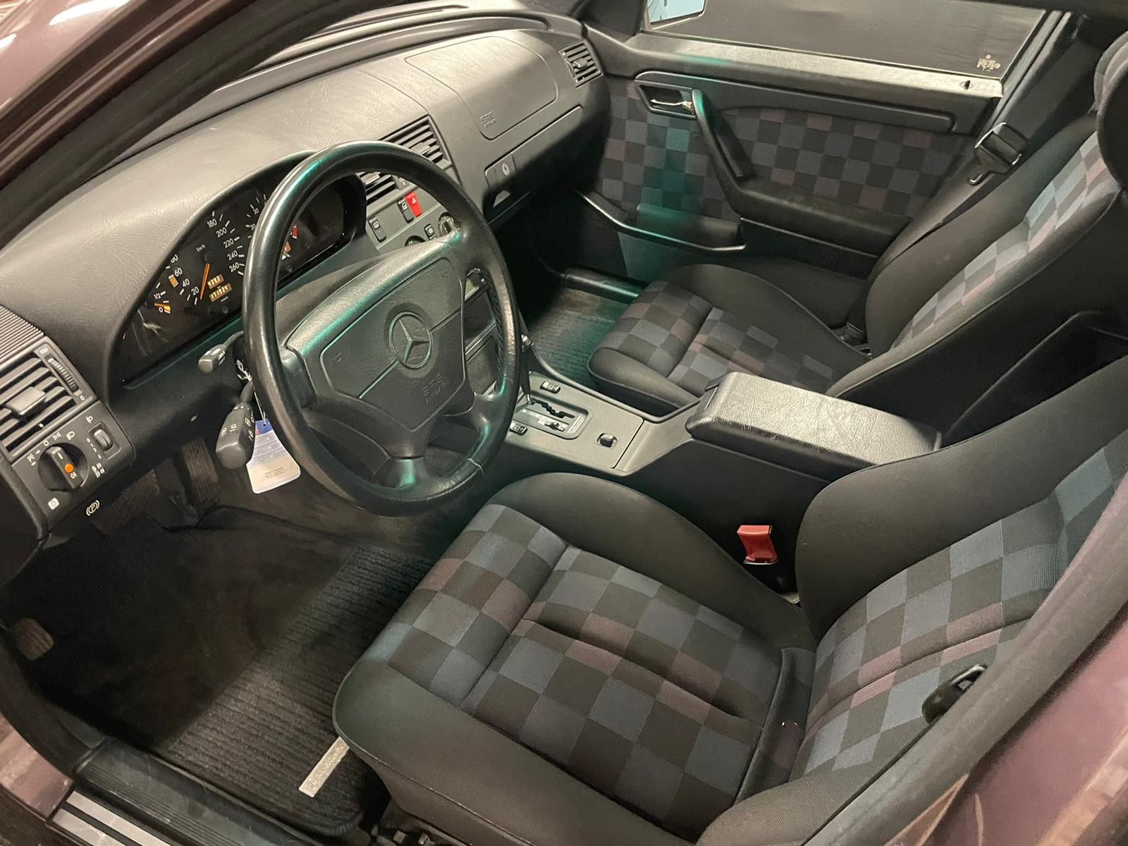 Mercedes-Benz Třídy C, 280E , W202 sport - fotka 5