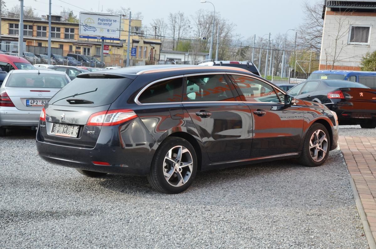 Peugeot 508, SW 2.0 HDi 133kW AT / PANORAMA - fotka 6