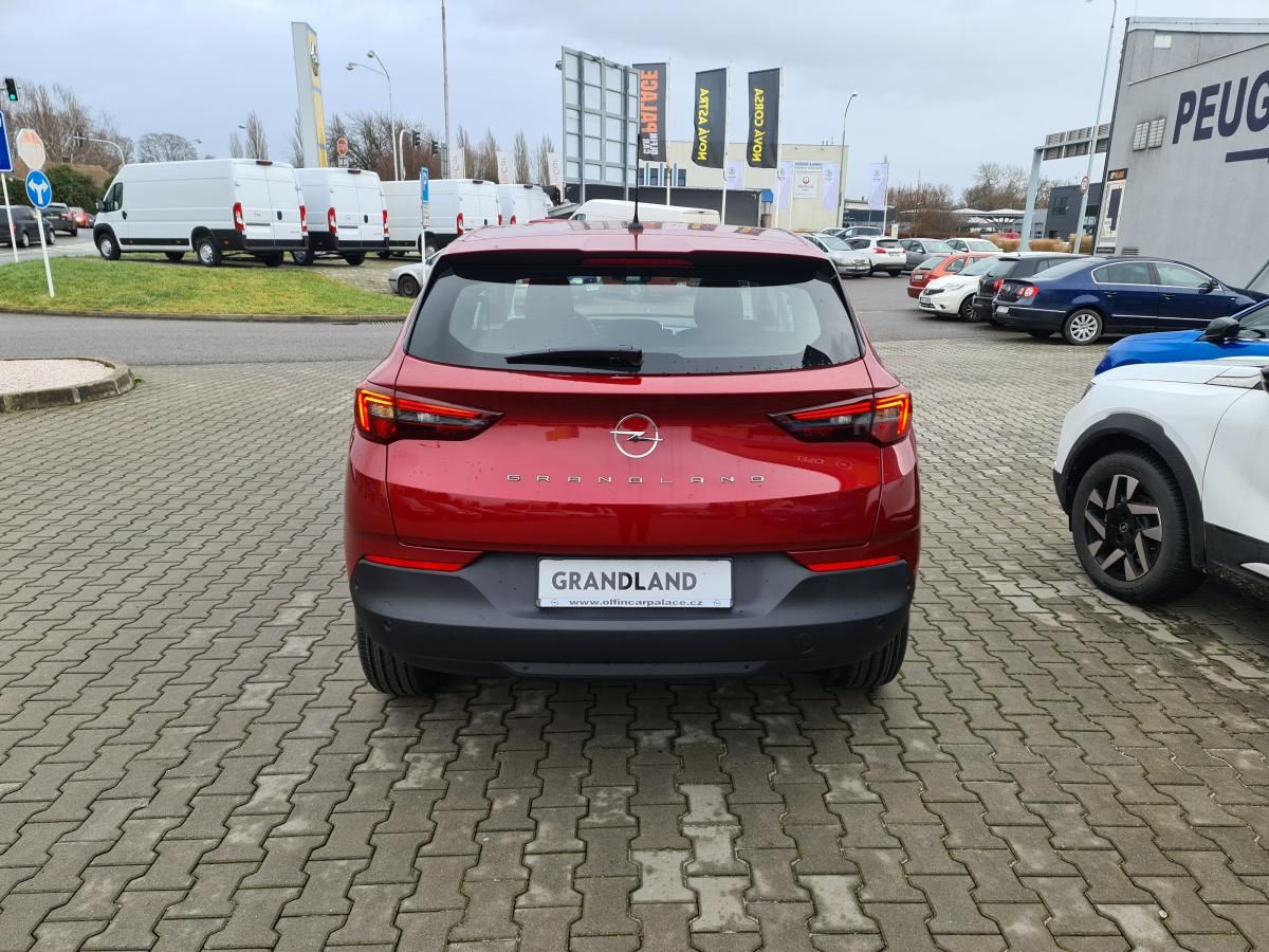 Opel Grandland, Grandland 1.2 96 kW MT6 - fotka 5