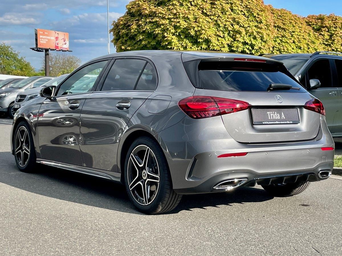 Mercedes-Benz Třídy A, 180 AMG linie - fotka 5