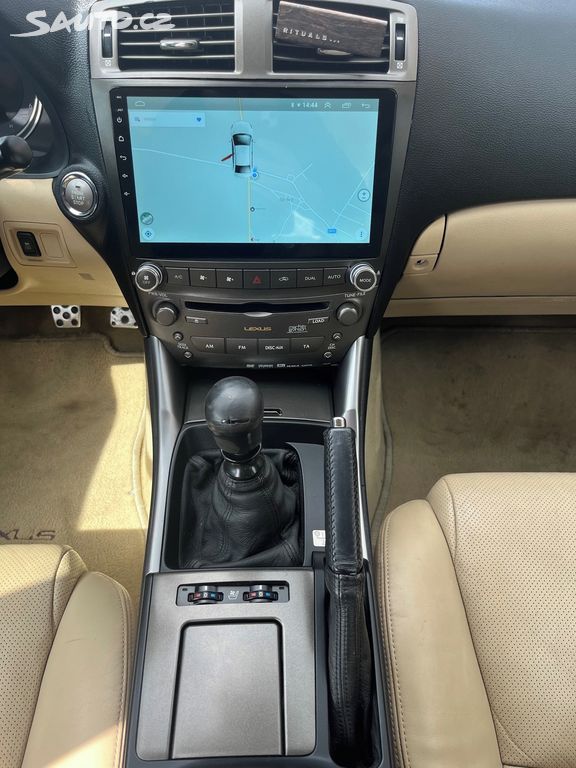 Lexus IS, fotka 17