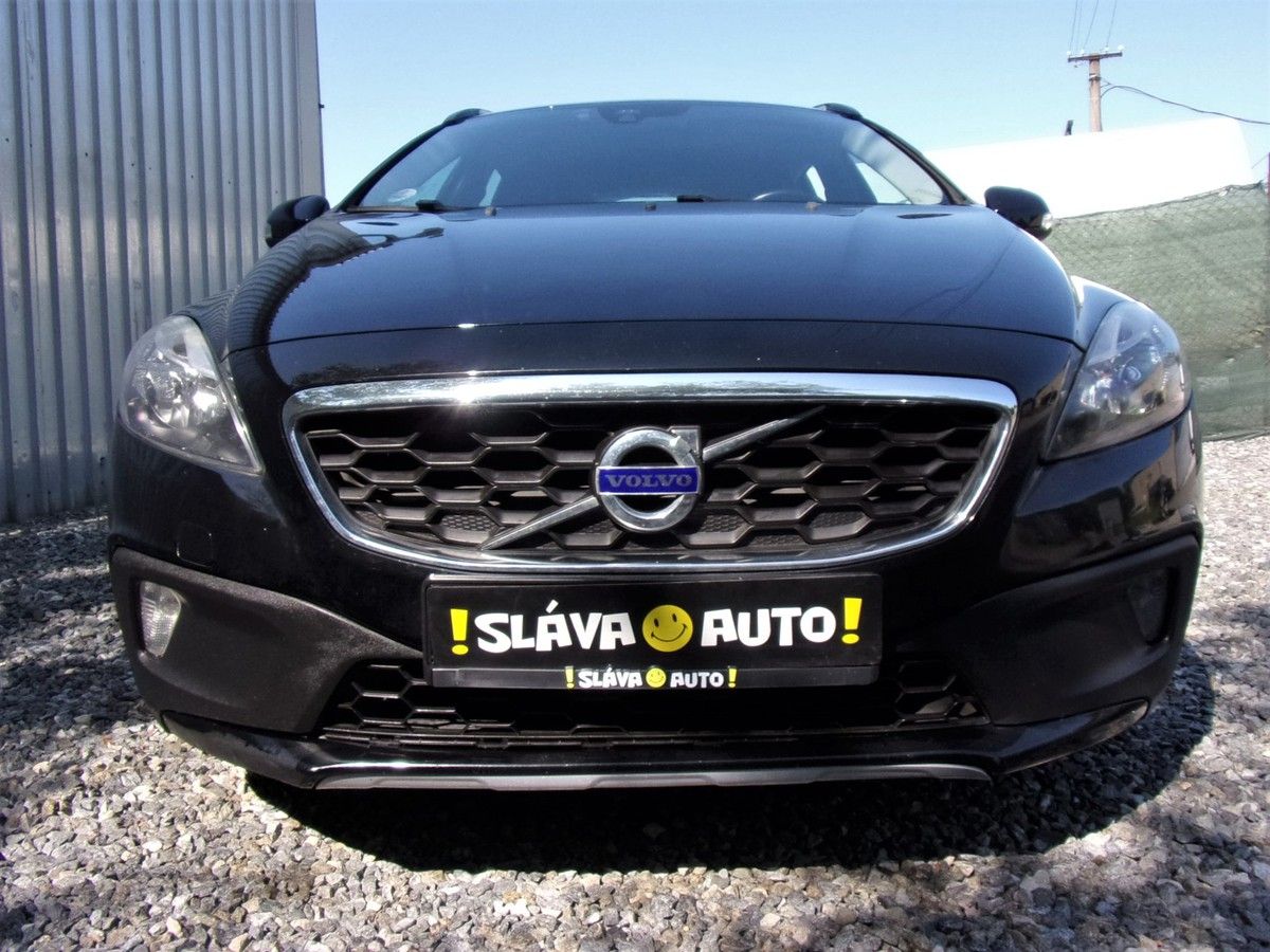 Volvo V40, 1.6 D2 84kW CROSS COUNTRY@TOP@ - fotka 2
