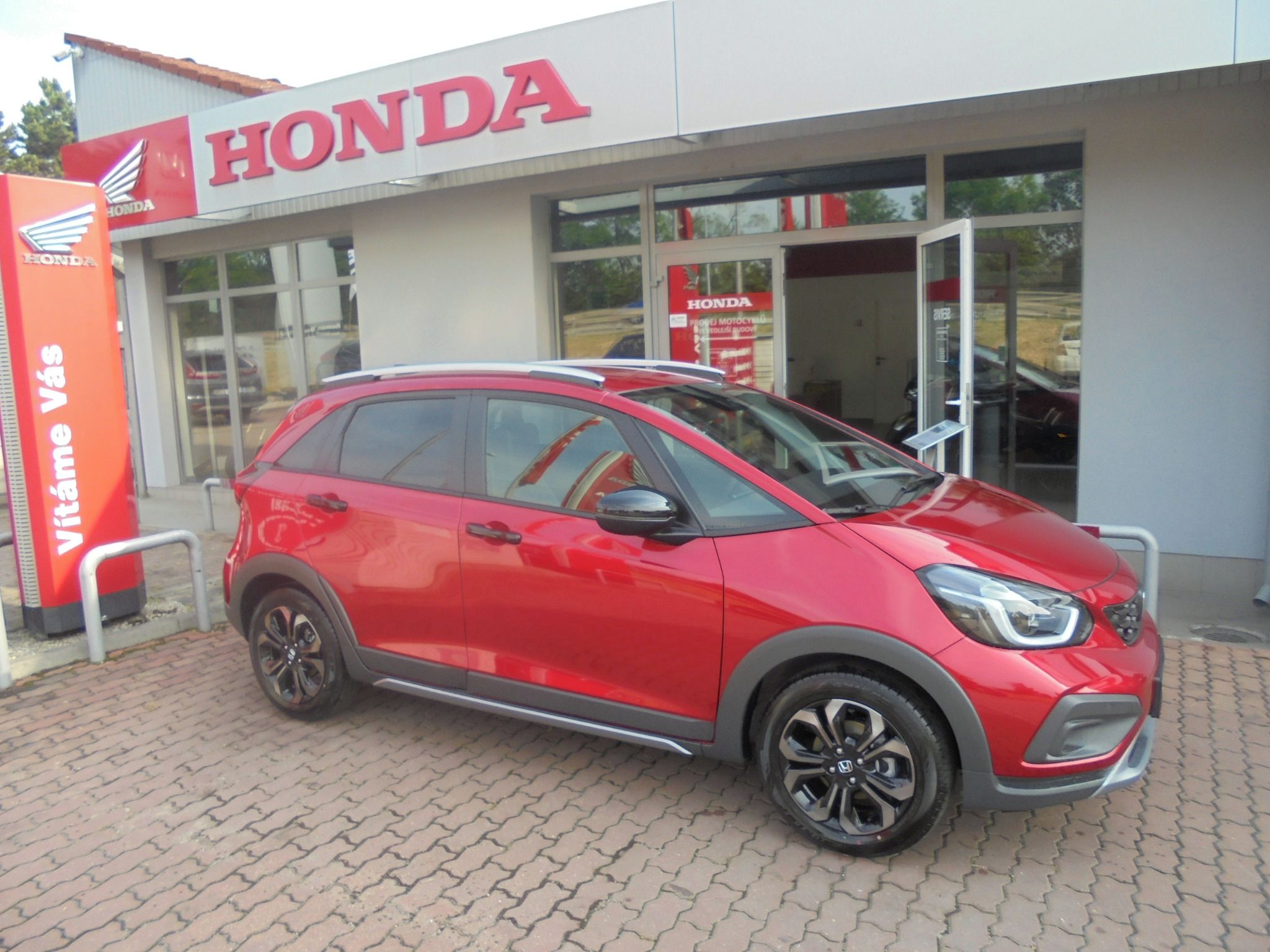 Honda Jazz, CROSSTAR 1,5e:HEV AT SAVANA - fotka 4