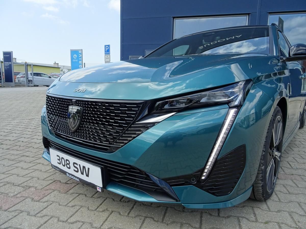 Peugeot 308, SW GT Plug-in HYBRID 225 e-EAT - fotka 4