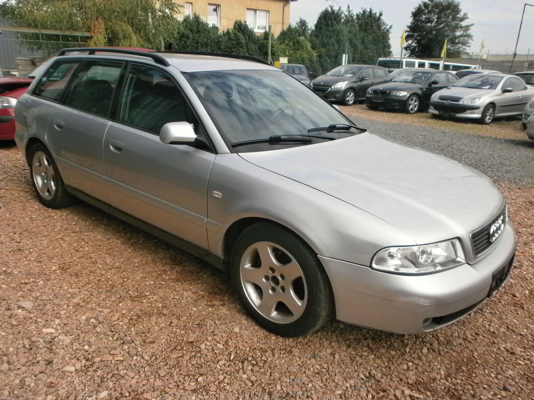 Audi A4 Avant, 1.9TDI-85KW,SERV.KN.,AUT.KLIMA - fotka 4
