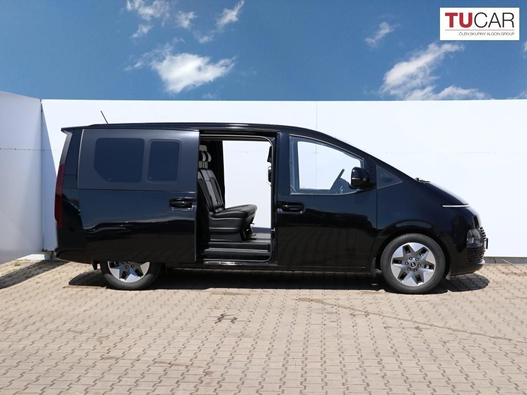 Hyundai Staria, 2.2 CRDI 4x4 9 Sedadel, Kůže - fotka 5