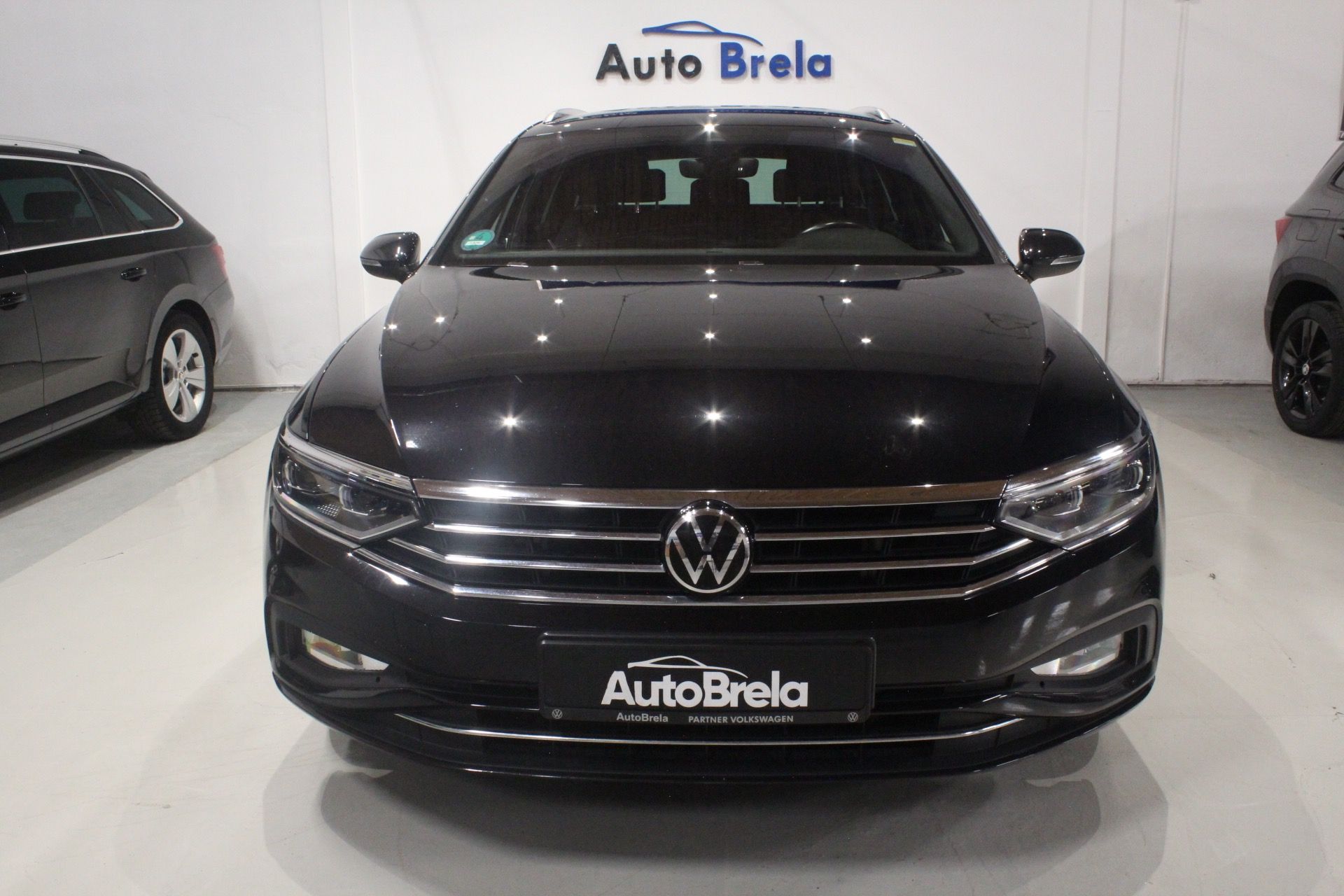 Volkswagen Passat, 2.0TDI DSG Display Navi - fotka 4