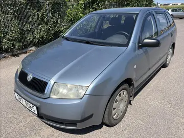 Škoda Fabia, 1,4 MPi SERVIS 2 x KOLA