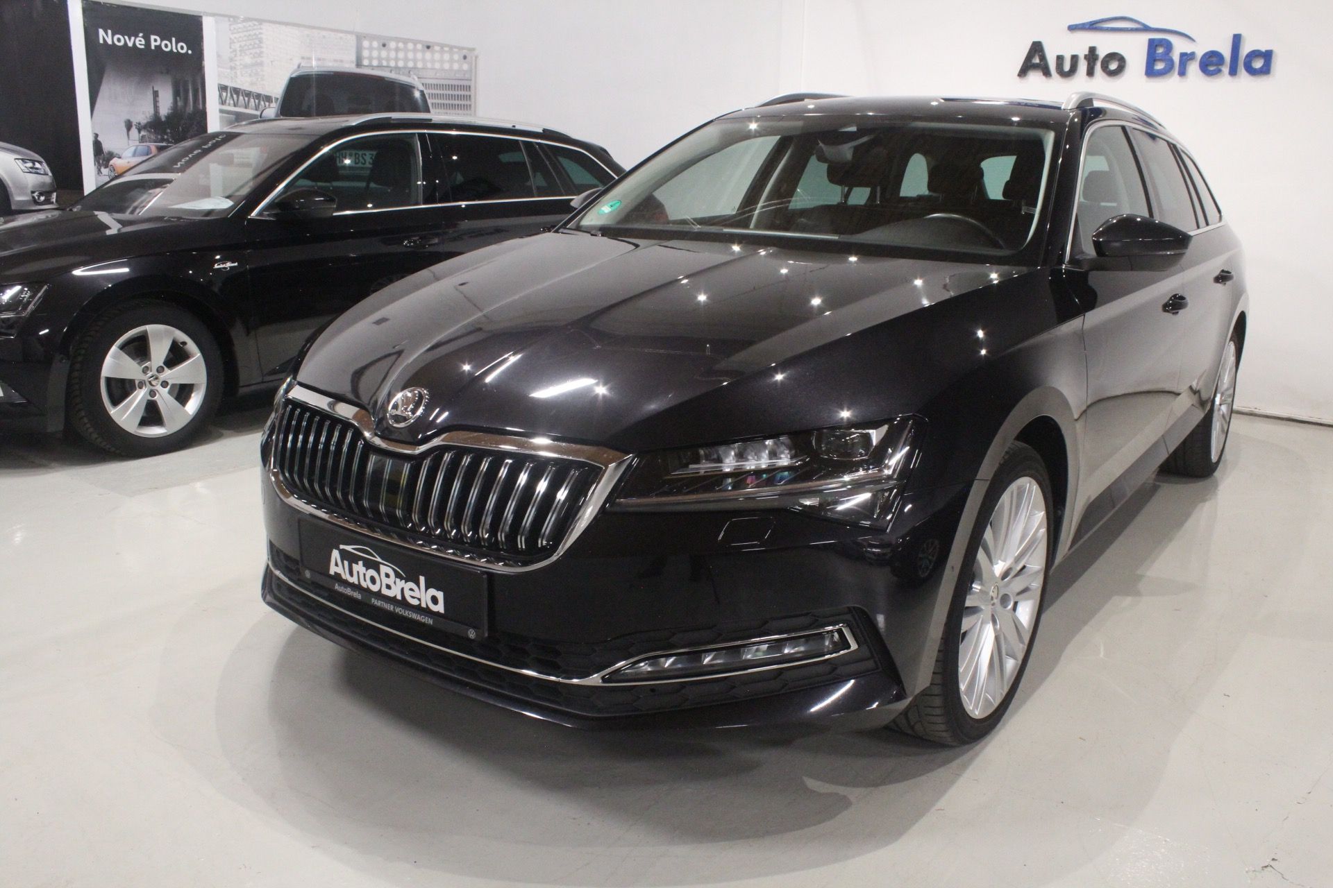 Škoda Superb, 2.0TDI DSG STYLE Facelift - fotka 5