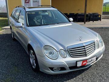 320CDI ELEGANCE NAVI VÝHŘEV AT