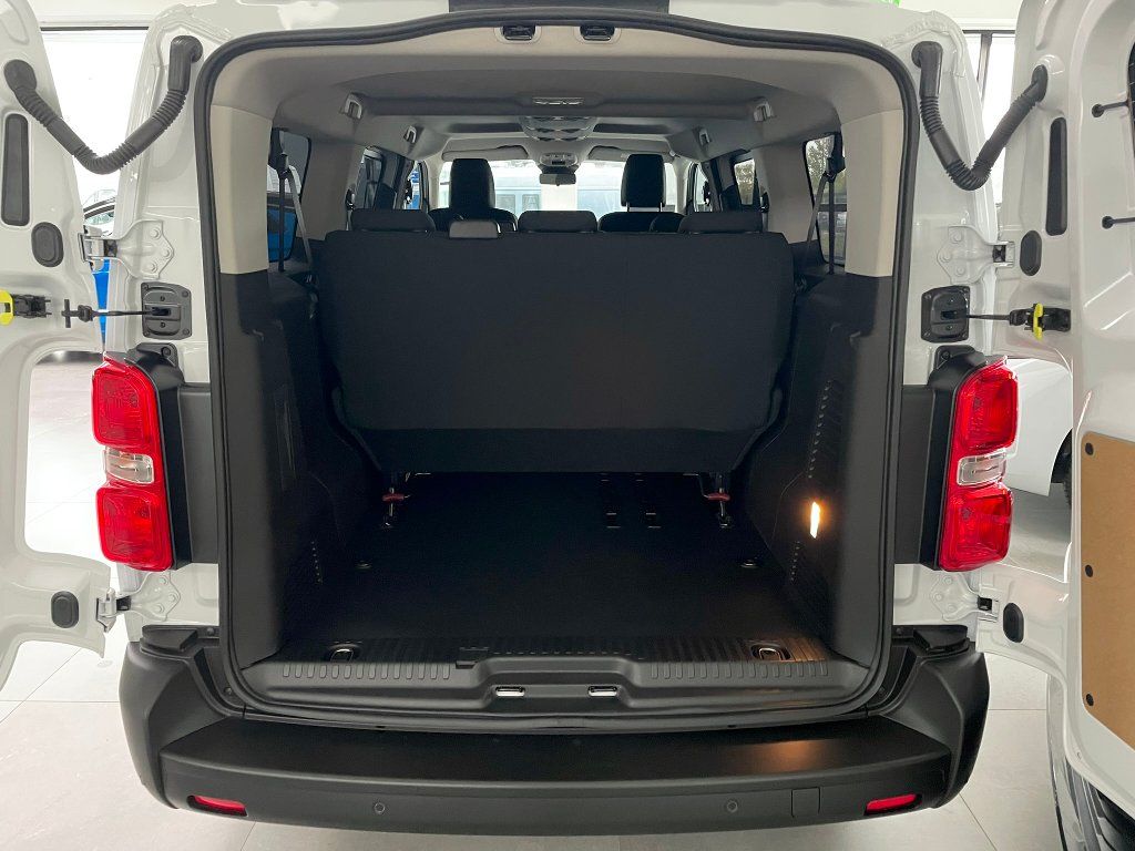 Opel Vivaro, Combi "L" 2,0CDTi + ZP zdarma - fotka 4