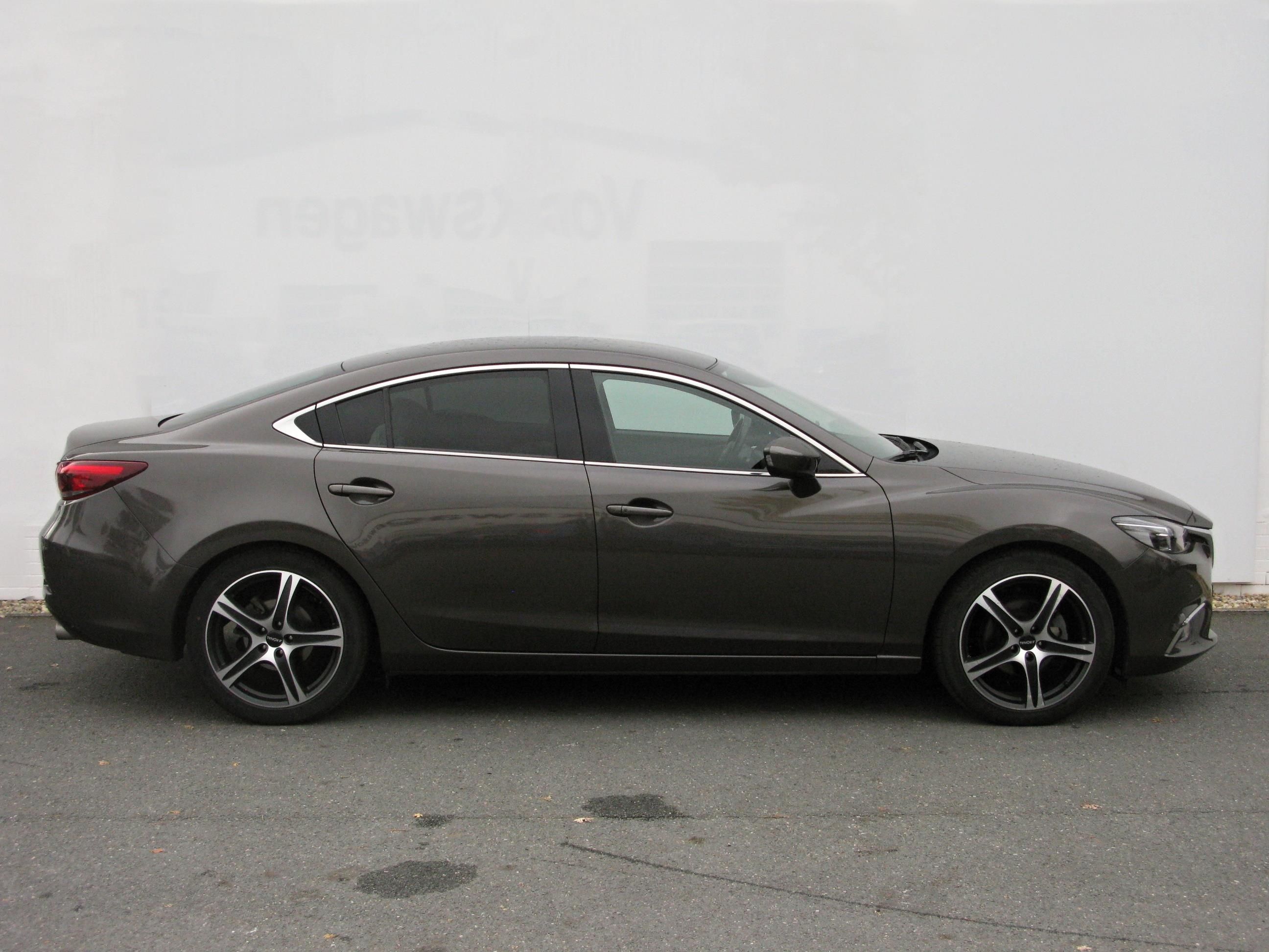 Mazda 6, revolution 2.5  141 kW - fotka 3