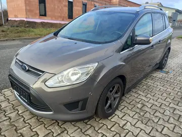 Ford Grand C-MAX, 1.6 16V--92KW,KLIMA,ALU,7 MÍST