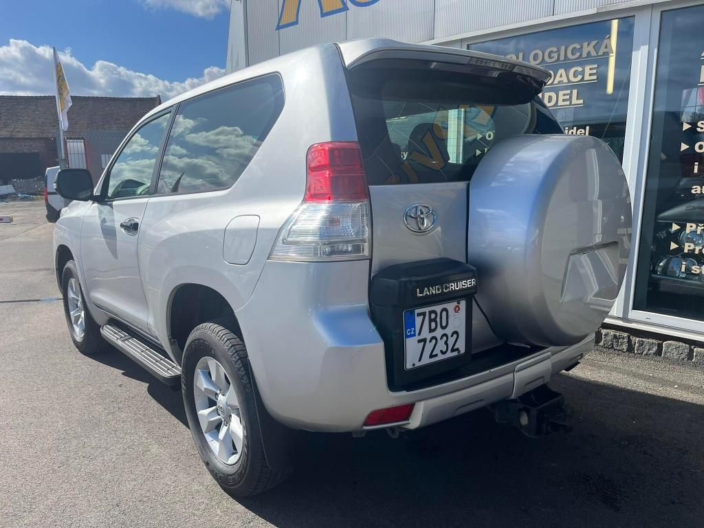 Toyota Land Cruiser, 3,0 D J15TM 4X4 SERVIS TOYOTA - fotka 5