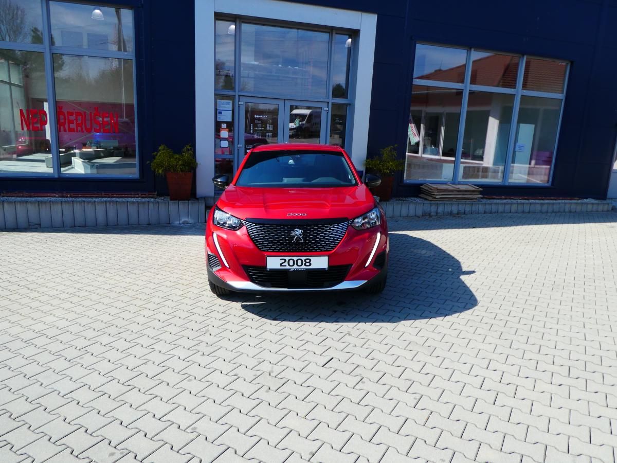 Peugeot 2008, ALLURE 1.2 PureTech 130 MAN6 - fotka 2