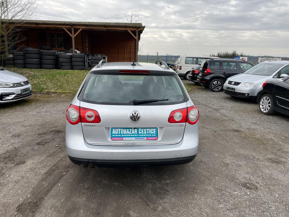 Volkswagen Passat, 1.9 TDI - fotka 4