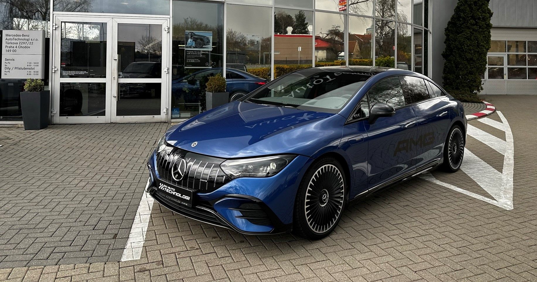 Mercedes-Benz EQE