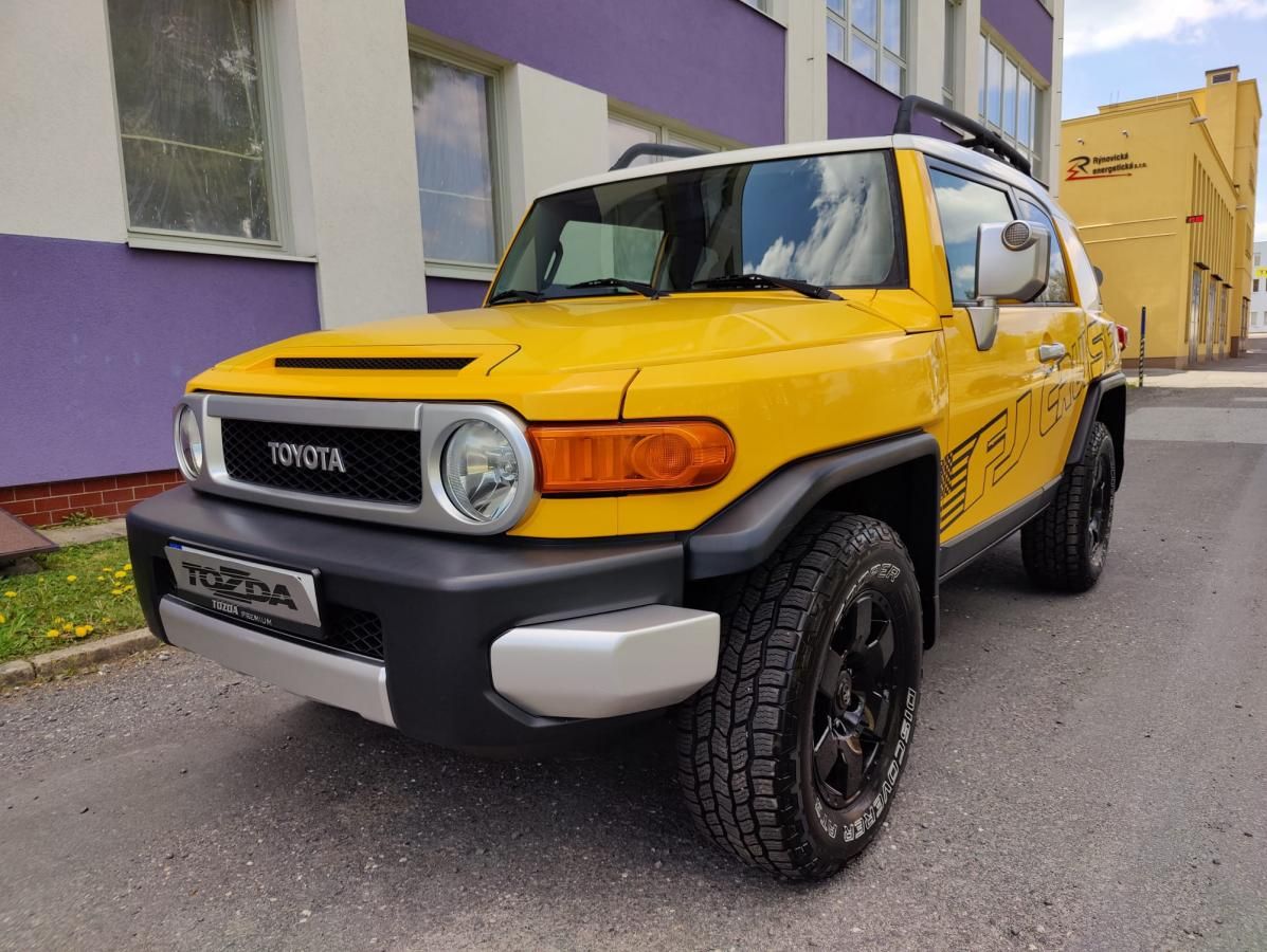 Toyota FJ Cruiser, Cruiser 4,0 VVT-i V6 4WD