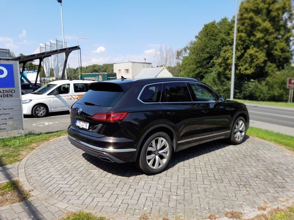 Volkswagen Touareg, Atmosphere V6 3,0 TDI BMT 4M 8 - fotka 6