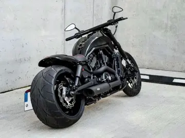 Harley-Davidson V-Rod Muscle, Custom VRSCF