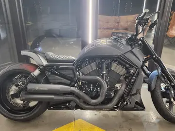 Harley-Davidson V-Rod, Porche Custom