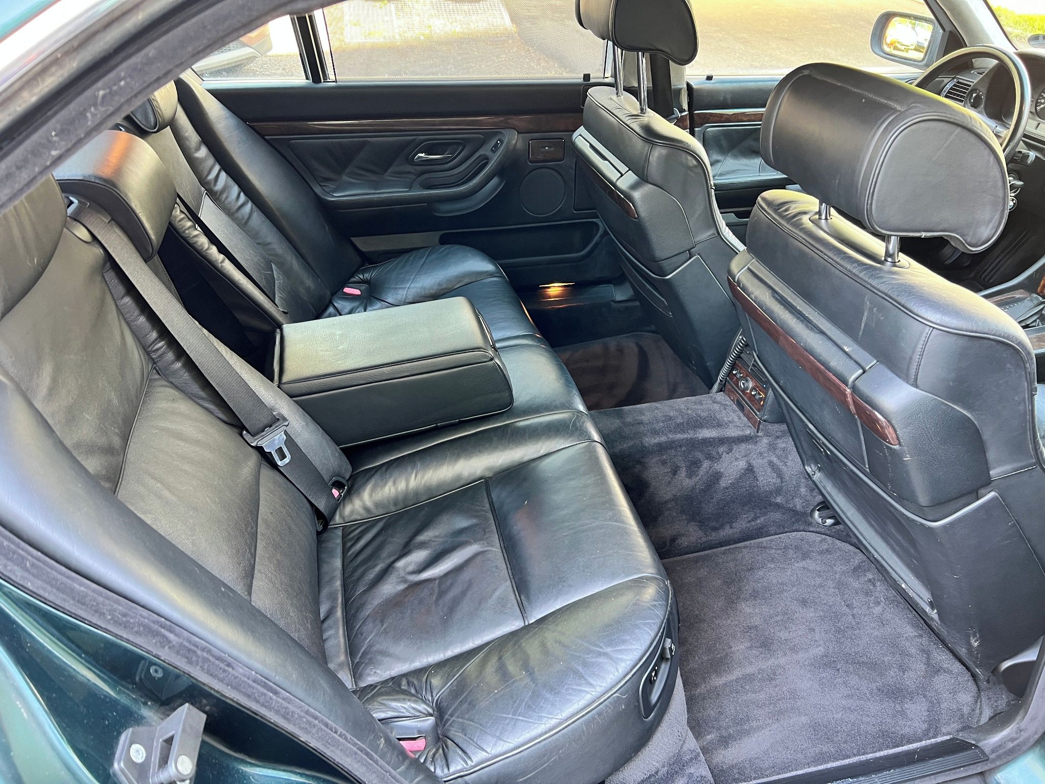 BMW Řada 7, 750 il,  V12, 240 Kw, E38 - fotka 6