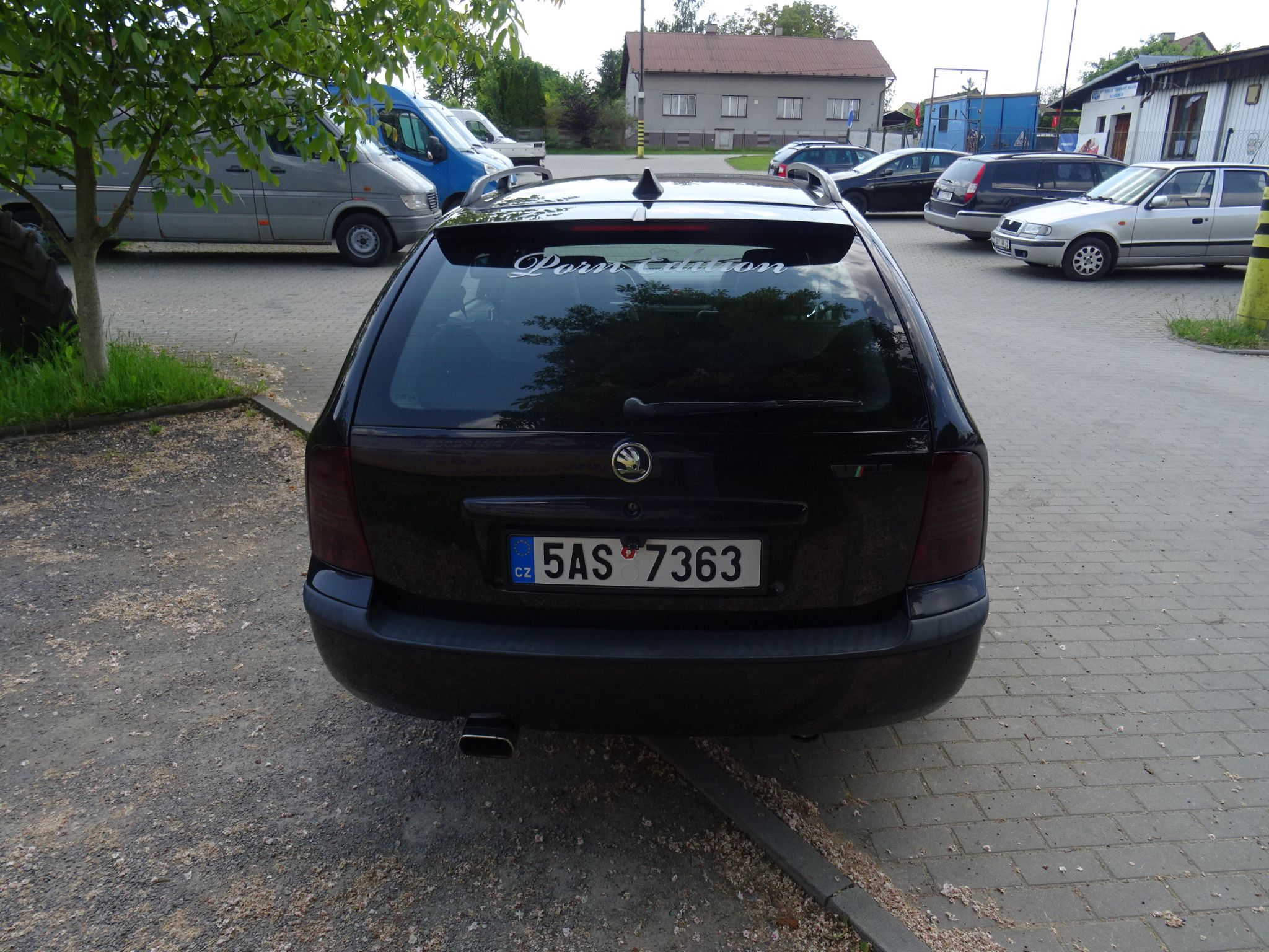 Škoda Octavia, RS 1.8 i  20V Turbo 132kW - fotka 4