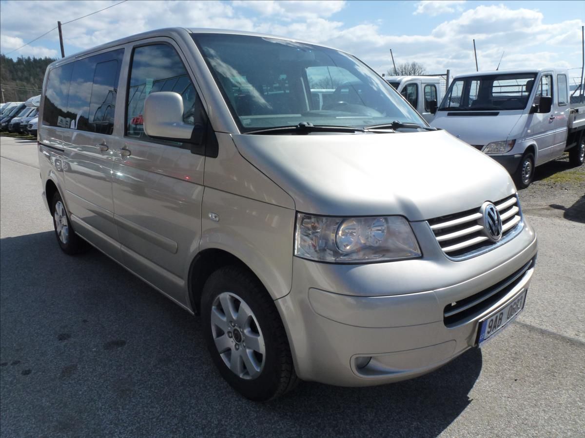 Volkswagen Multivan, 2,5 TDI - fotka 4