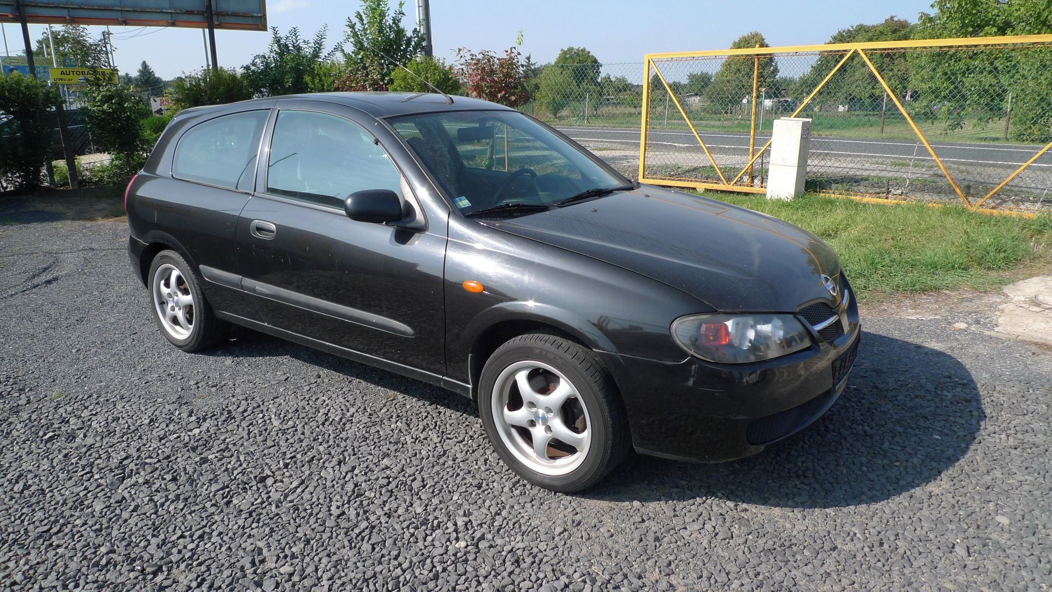 Nissan Almera, 1..5i 16V II 3 DVER ZACHOVALY