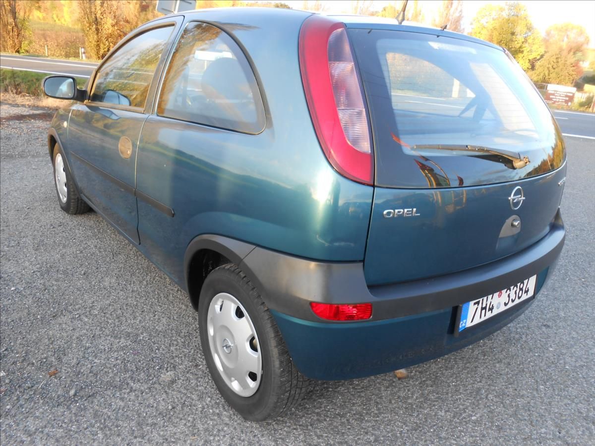 Opel Corsa, 1,0 12V Club - fotka 4