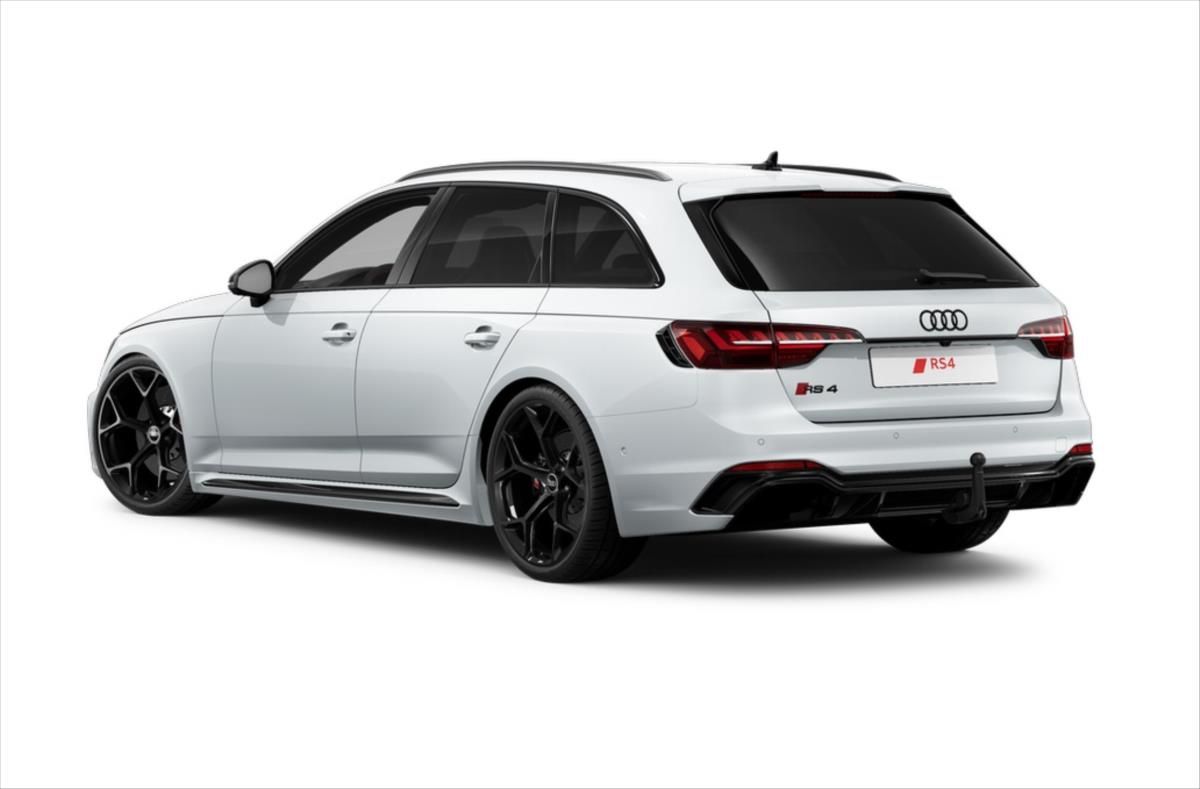 Audi RS4, TFSi Competition *NOVY VUZ* - fotka 3