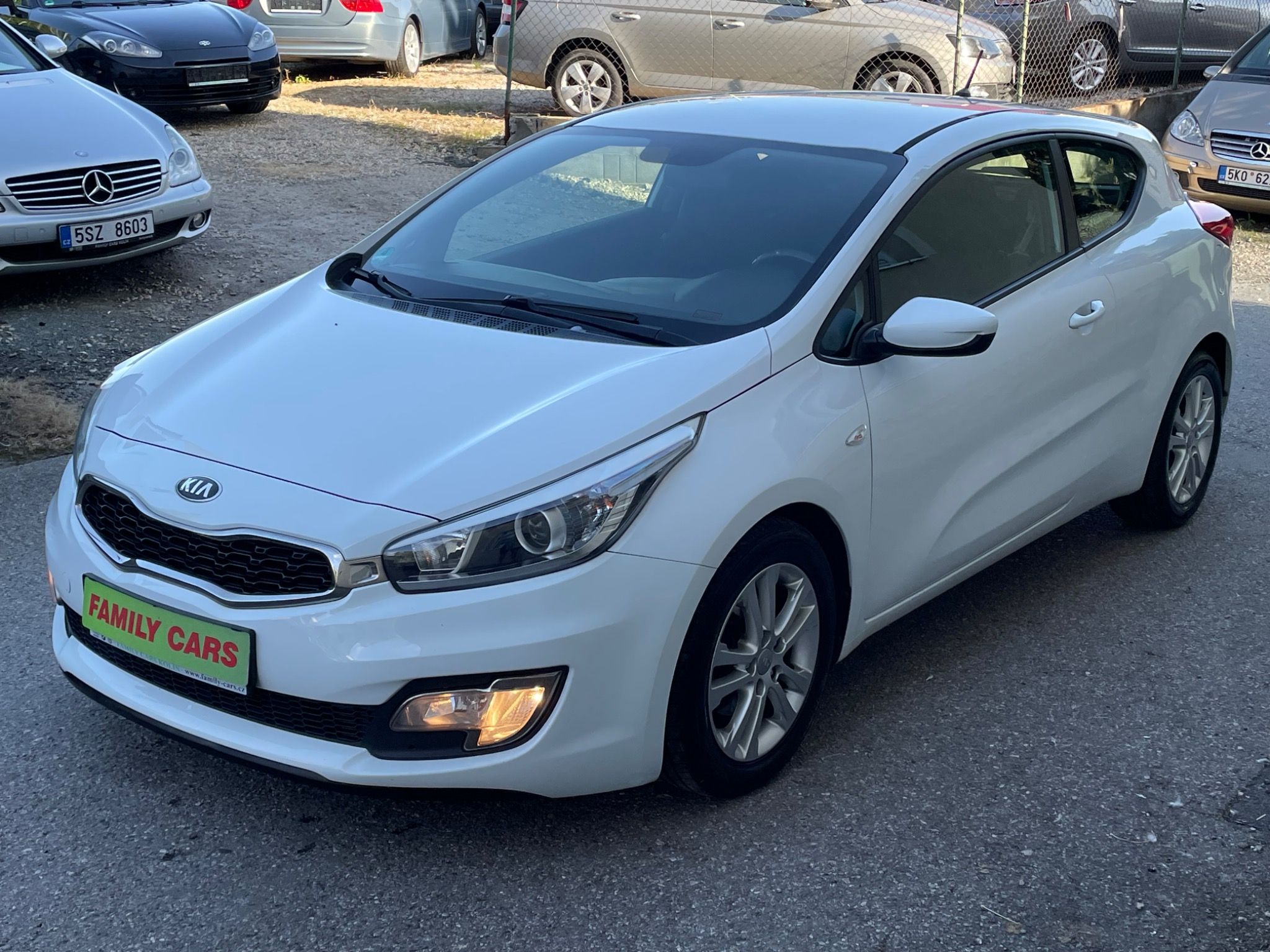 Kia Pro_cee´d, 1.6,1.MAJITEL,SERVIS.KN,