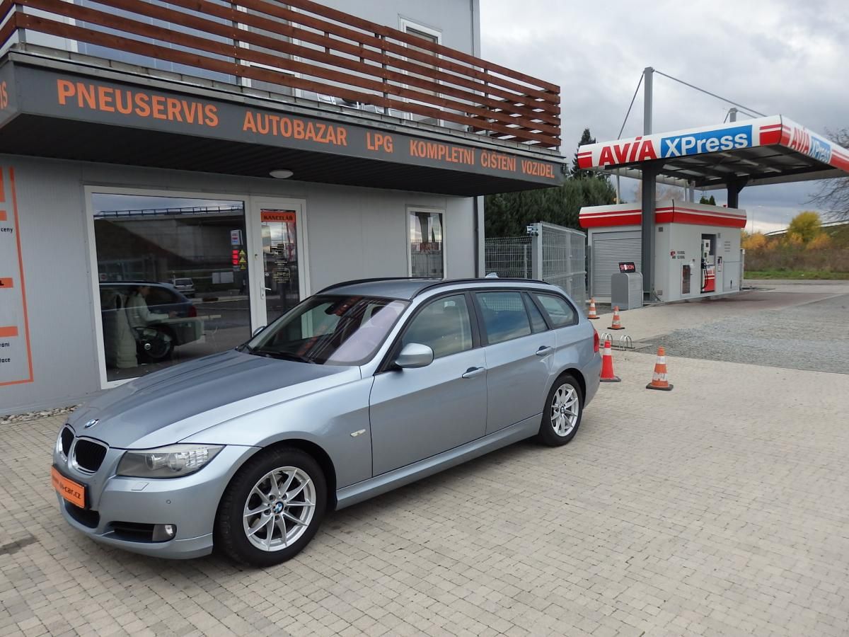 BMW Řada 3, 320D XENONY, NAVI, PDC
