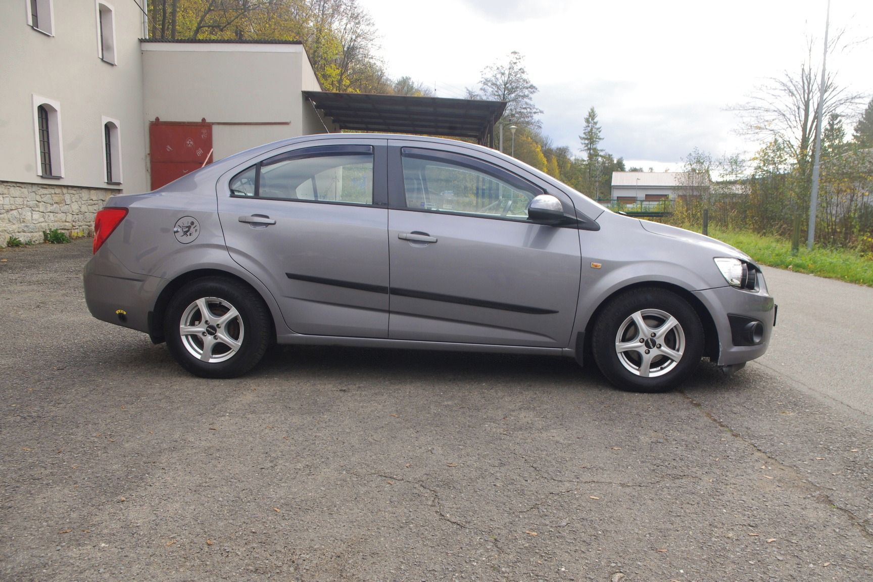 Chevrolet Aveo, 1.2 - tažné zařízení - fotka 6