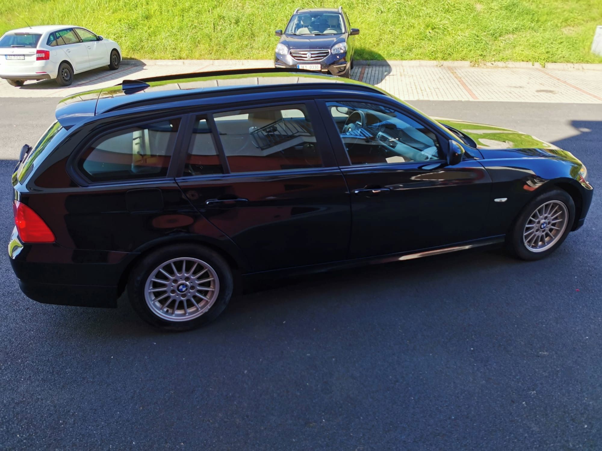 BMW Řada 3, 318d,navi,xenon - fotka 5