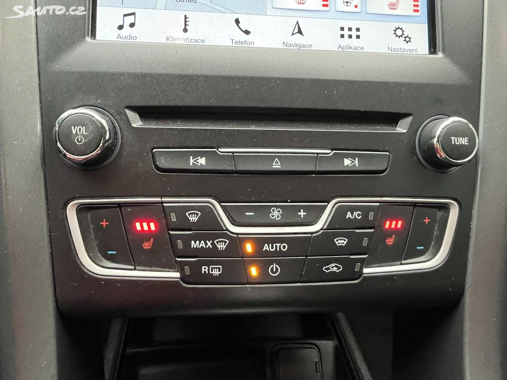 Ford Mondeo, fotka 27