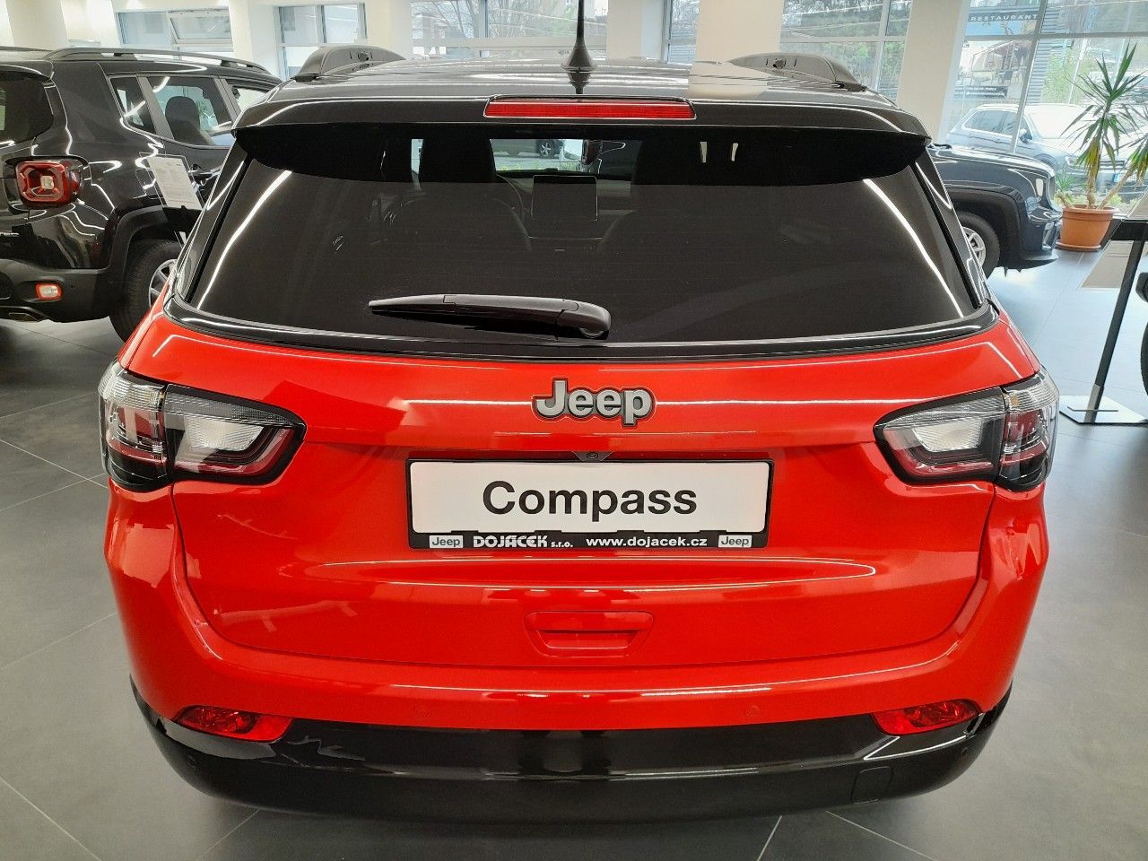 Jeep Compass, S Limited 1.3 240k 4x4 - fotka 5