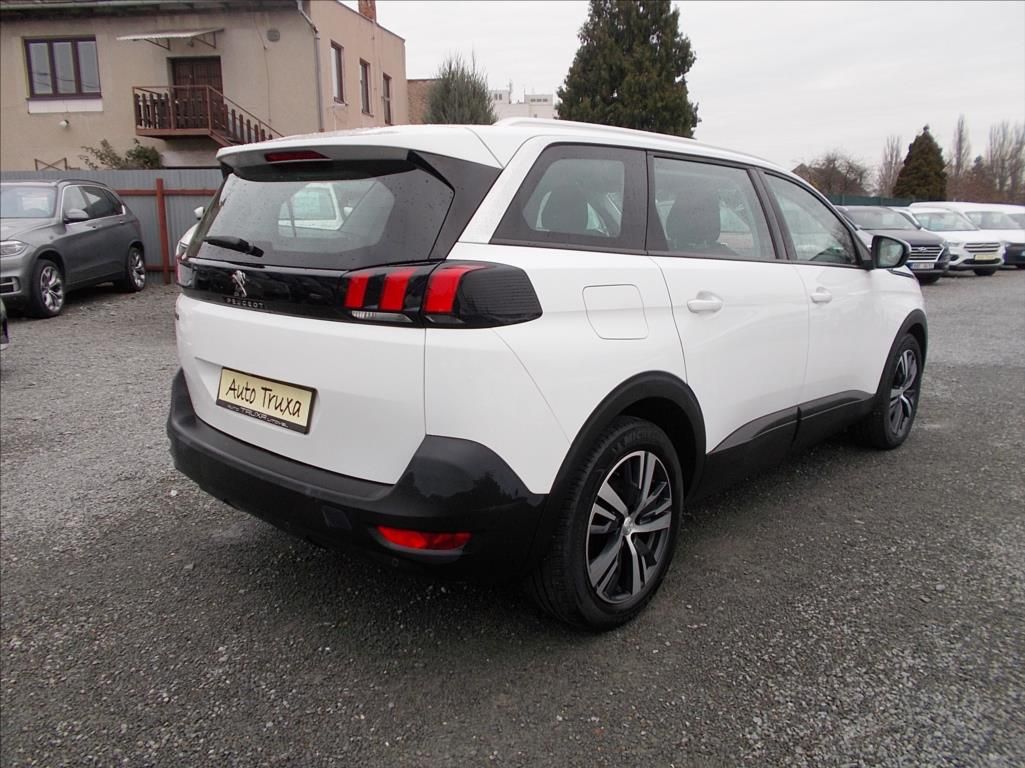 Peugeot 5008, ACTIVE 1.6 BlueHDi 120 7-míst - fotka 4