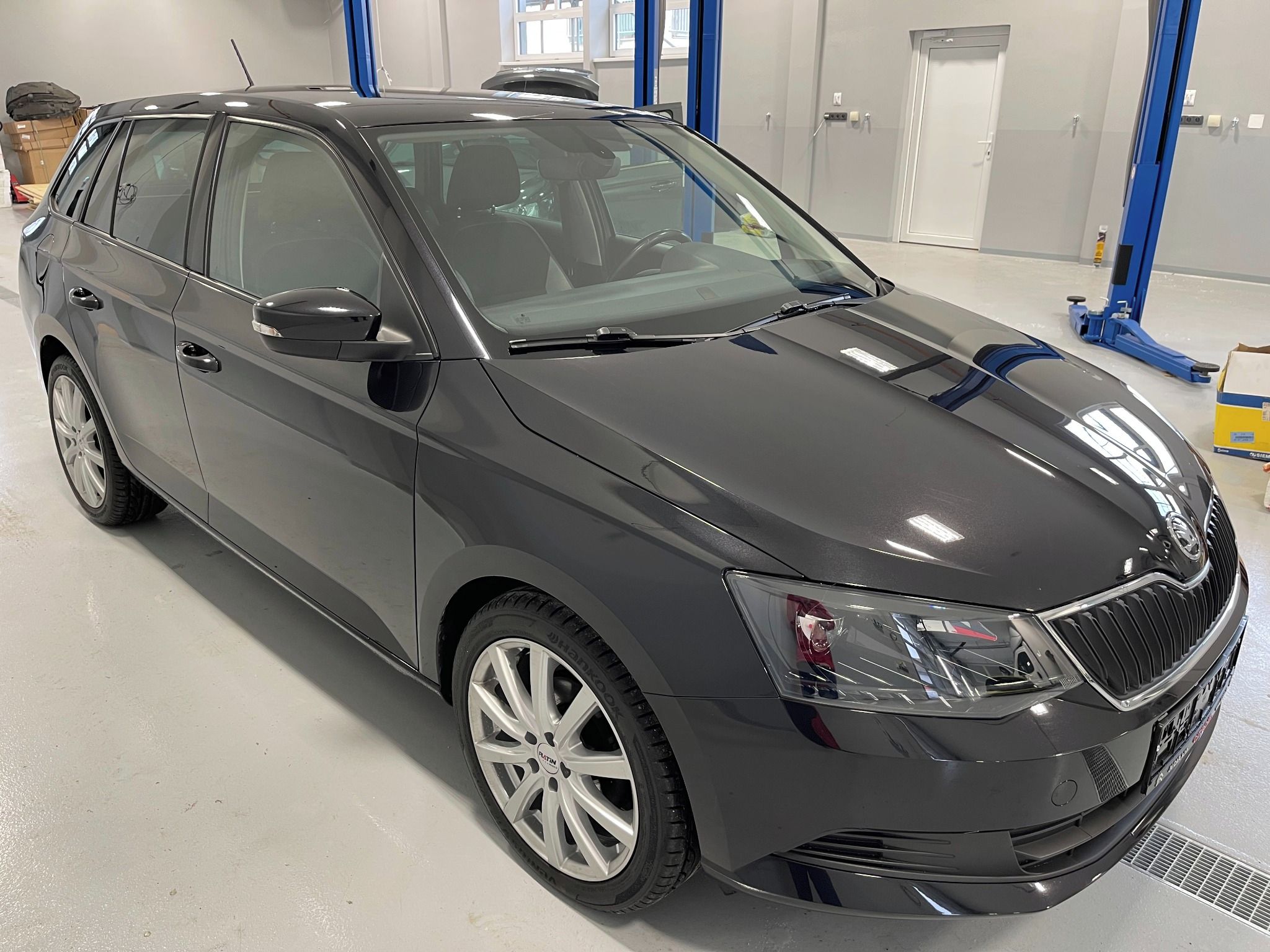 Škoda Fabia, 1.4TDi 66kW DSG AMBITION Combi - fotka 6