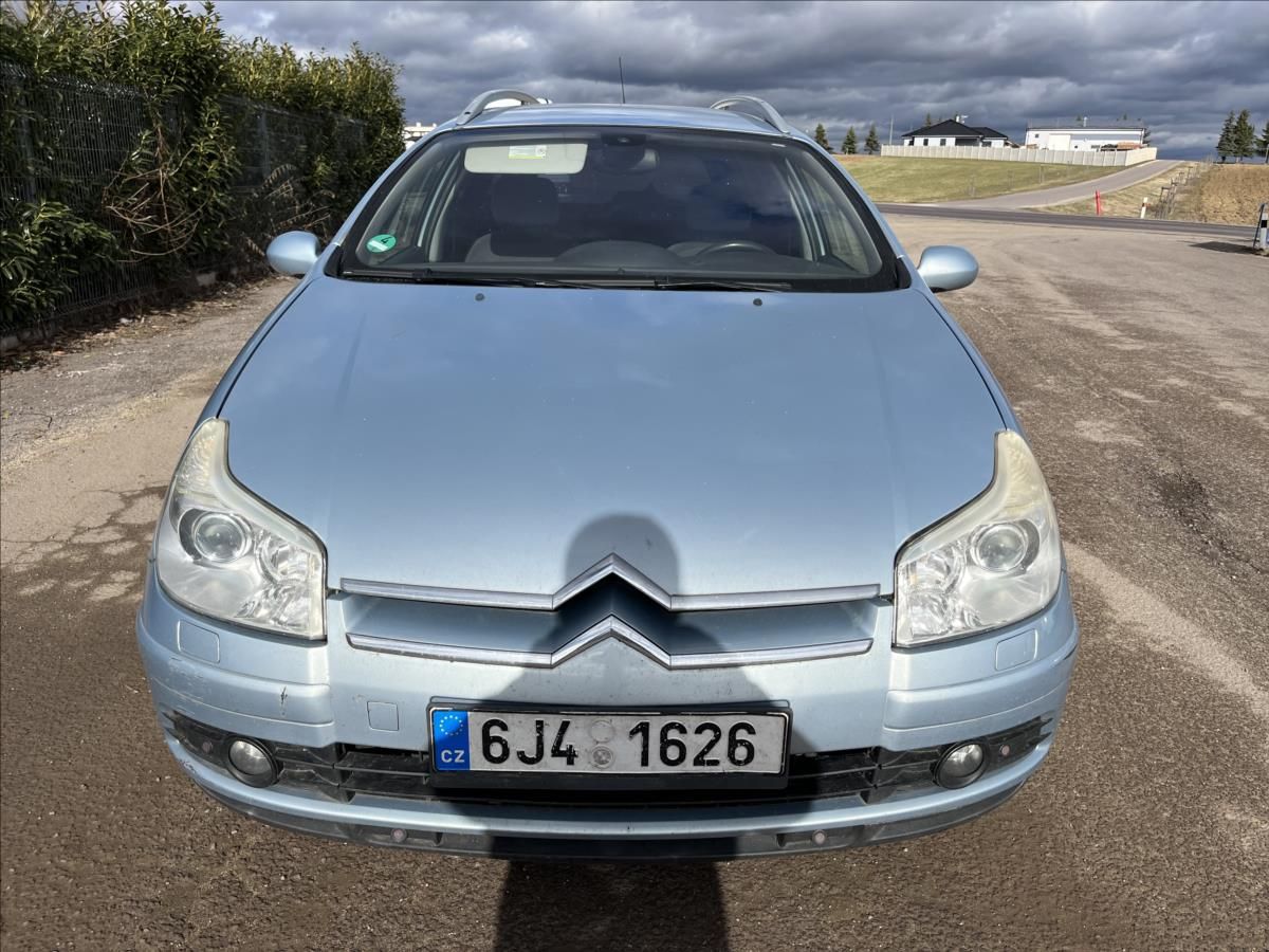 Citroën C5, 2,2 HDi AUTOMAT NAVI TAŽNÉ - fotka 2