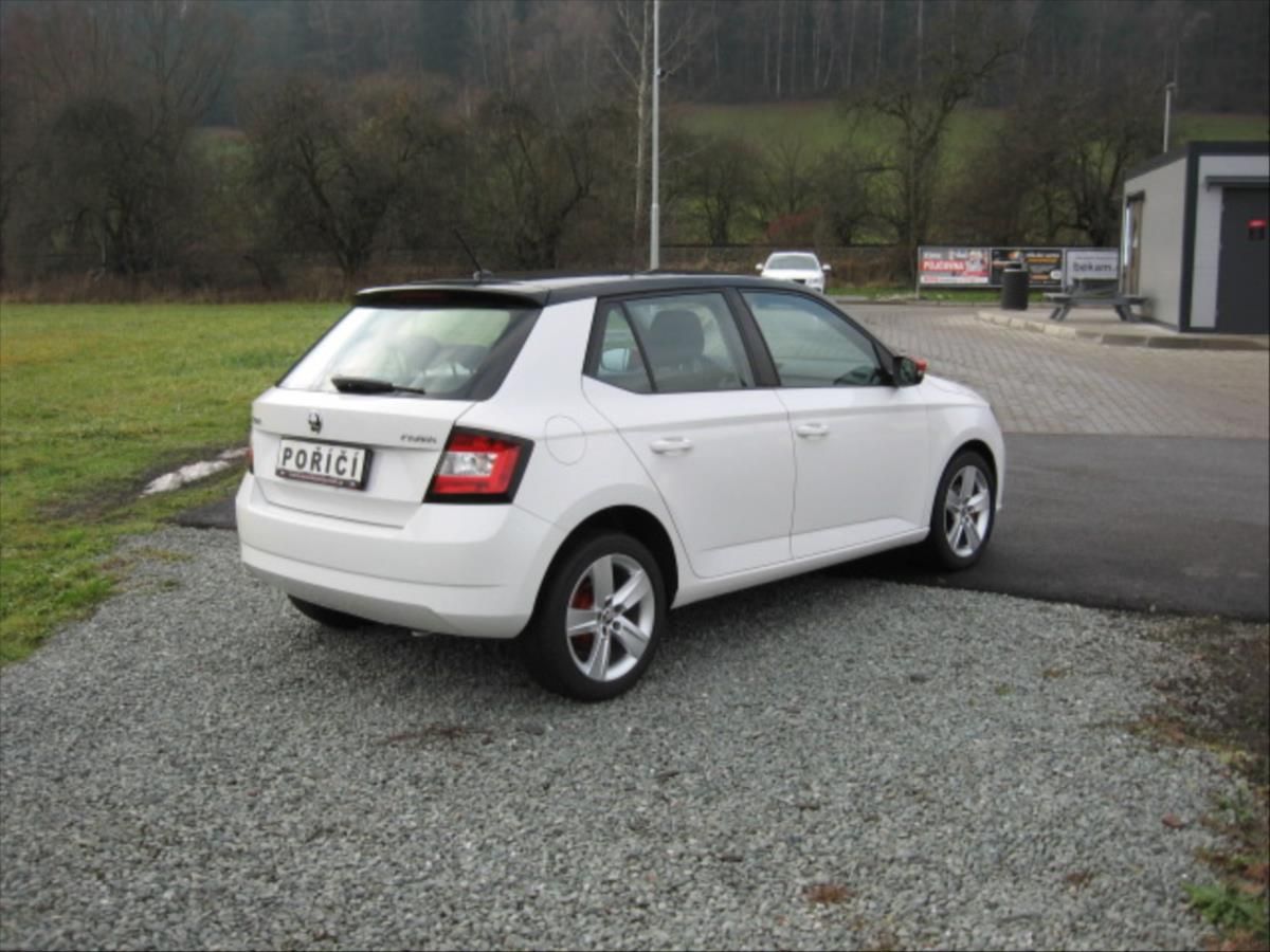 Škoda Fabia, 1,0   MPi 44kW Active - fotka 6