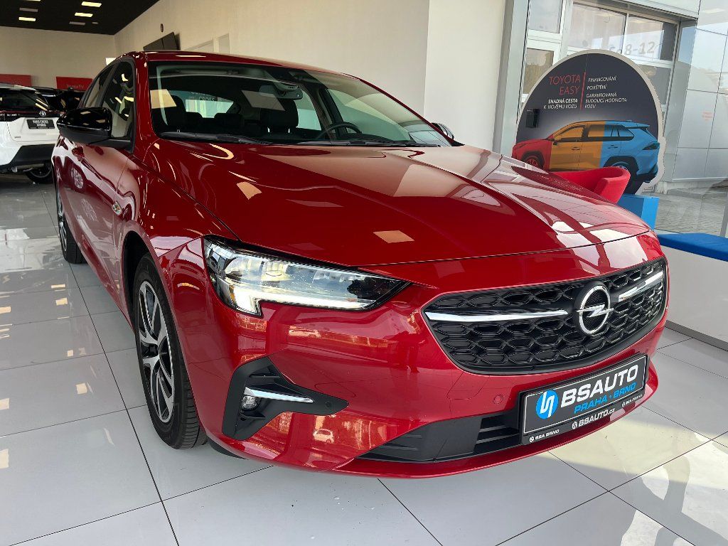 Opel Insignia, 1.5CDTi 90kW 1.MAJITEL - fotka 3