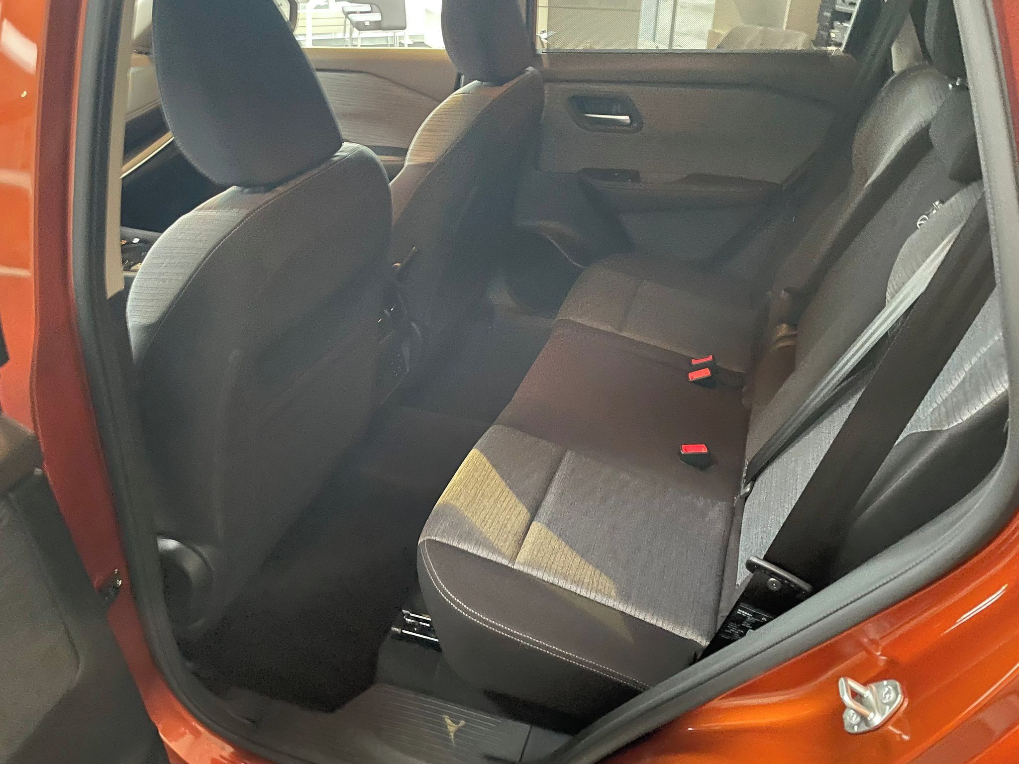 Nissan X-Trail, E-POWER 213HP AWD e-4ORCE 5ST - fotka 6