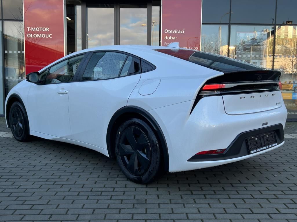 Toyota Prius, 2,0 Plug - In  Comfort - fotka 4