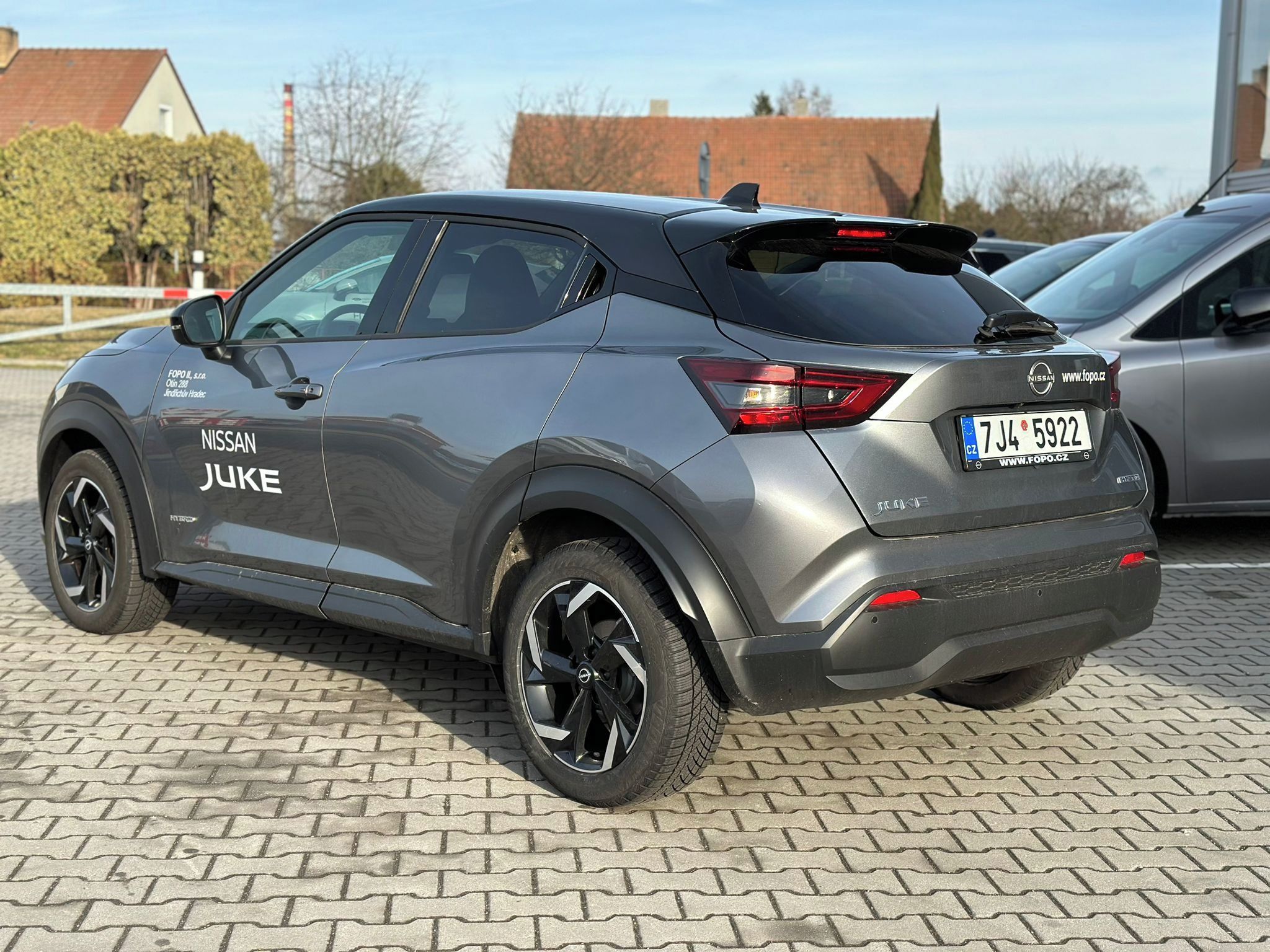 Nissan Juke, 1.6 143k N-Connecta automat - fotka 6
