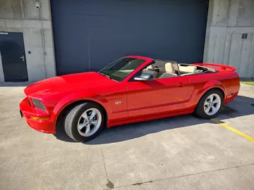 Ford Mustang, 4,6 GT Convertible