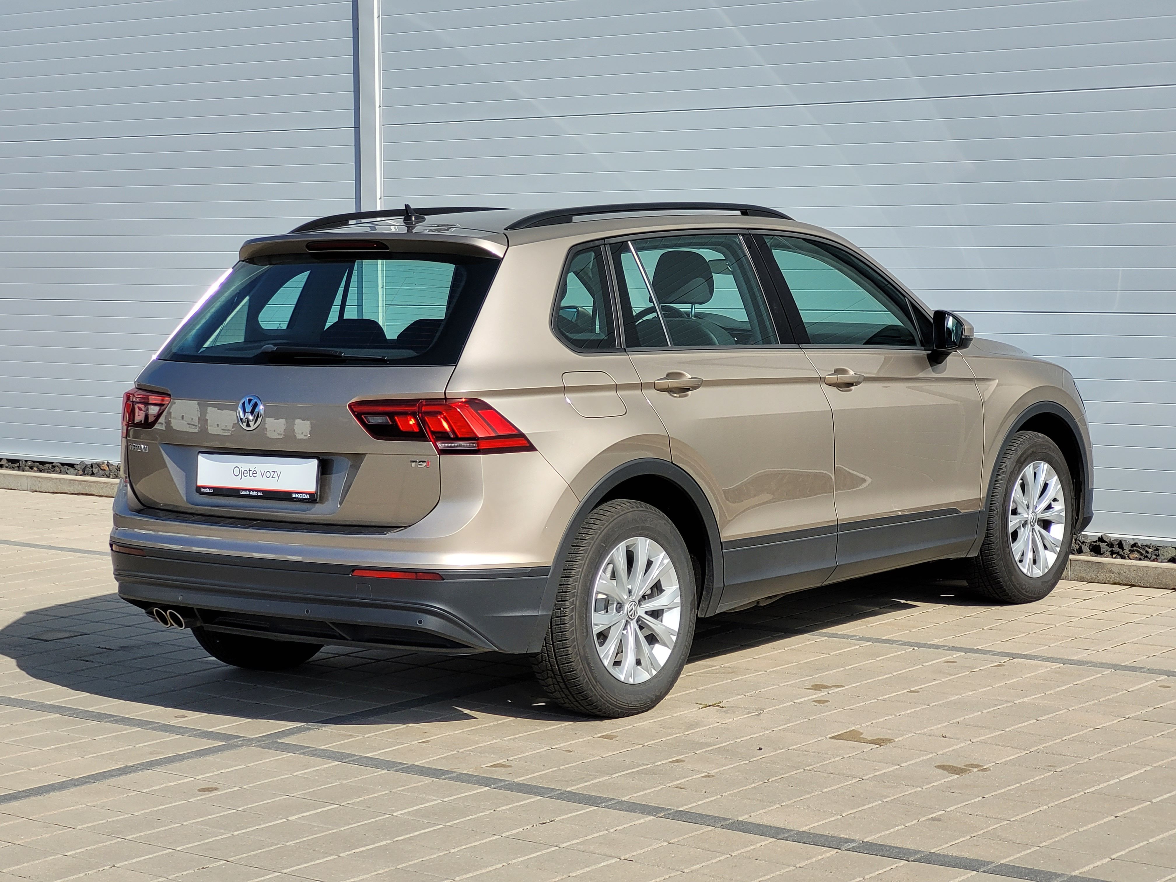 Volkswagen Tiguan, Trendline 1.4 TSI 92 kW - fotka 4
