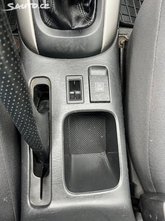 Toyota Rav4, fotka 19