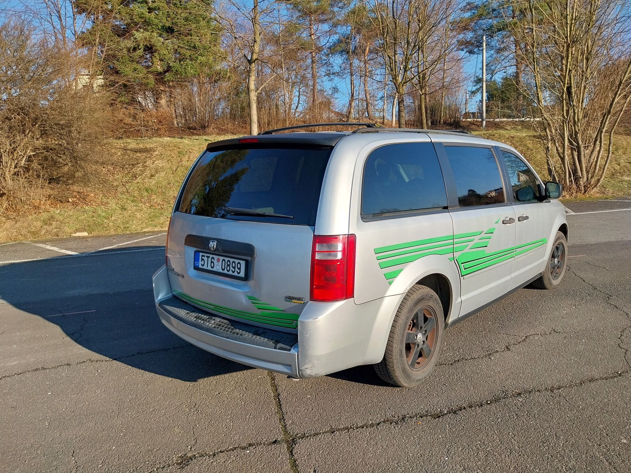 Dodge Grand Caravan, 3,3 AT - fotka 4